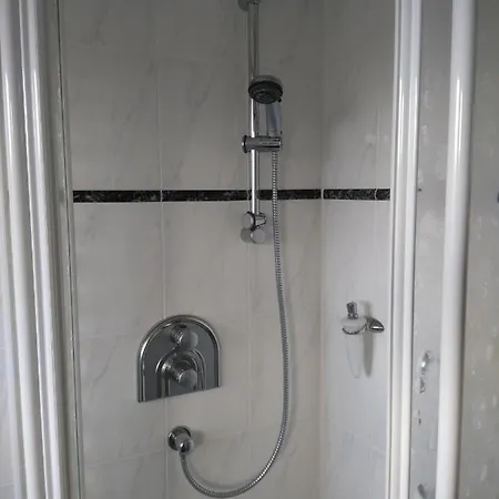 Ferienwohnung Am Bahnhof Apartment